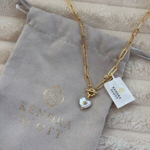 BRAND NEW! Kendra Scott pearl heart link necklace